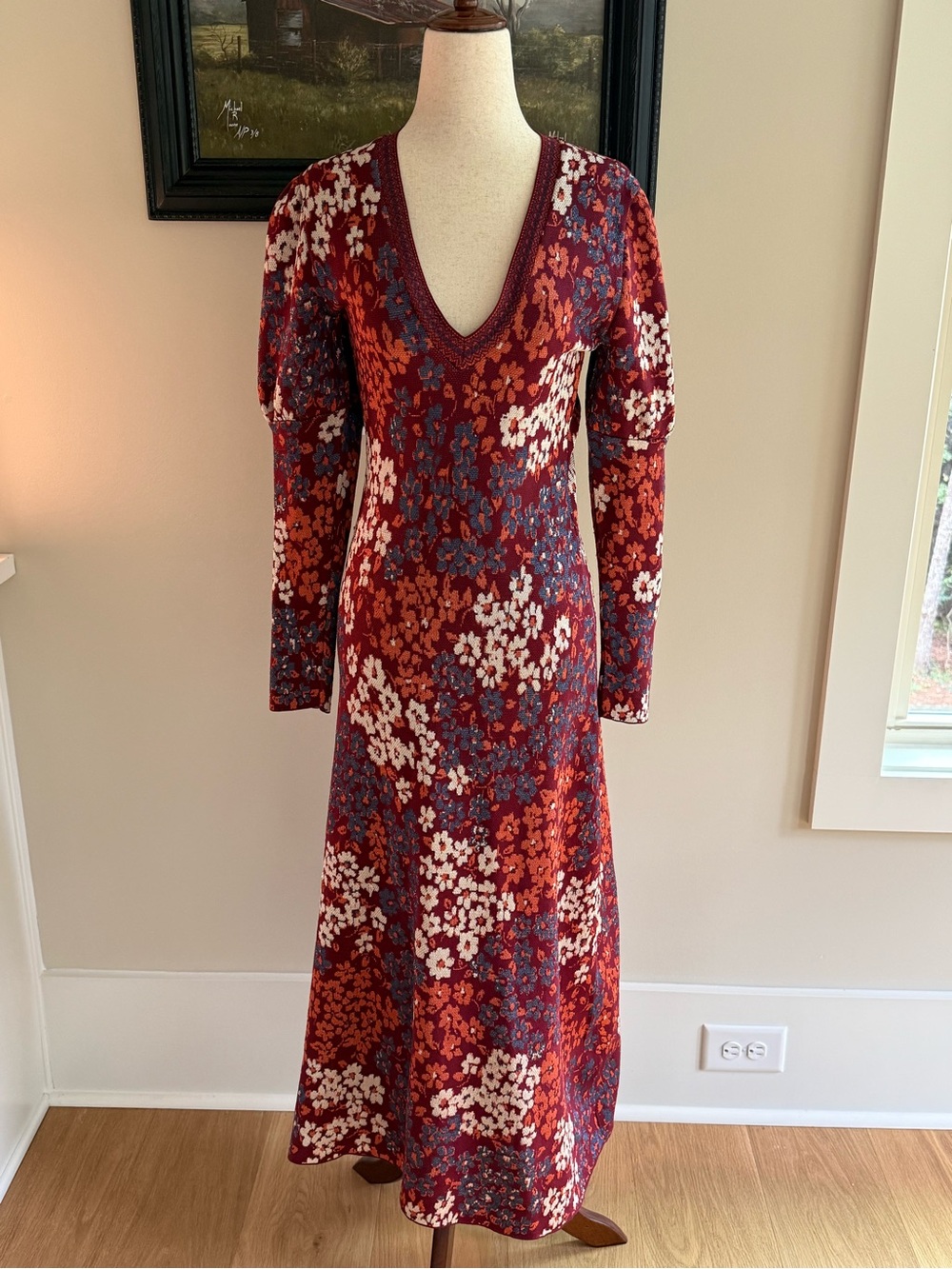 Zara Jacquard Burgundy Floral Long-sleeve V-neck Maxi Long Dress Medium